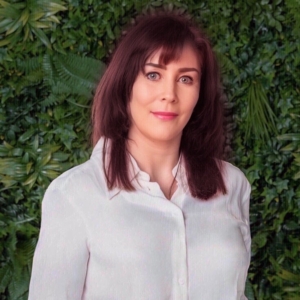 <center>Kelly Aken</center>